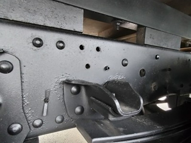 いすゞエルフダブルキャブ（Wキャブ）小型（2t・3t）[写真10]