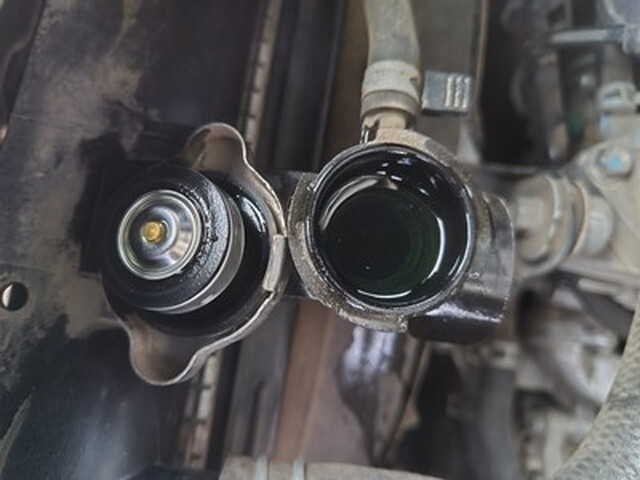 いすゞエルフダブルキャブ（Wキャブ）小型（2t・3t）[写真20]