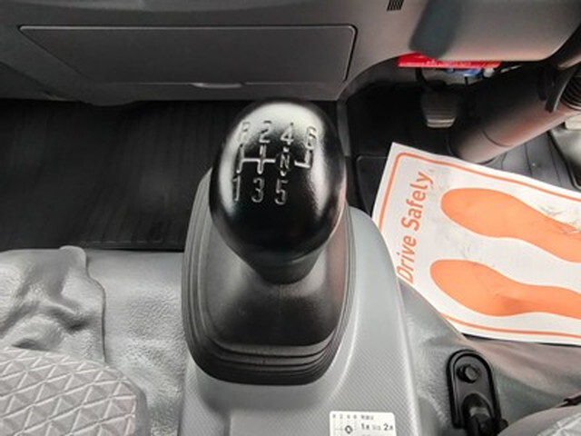 いすゞエルフダブルキャブ（Wキャブ）小型（2t・3t）[写真26]