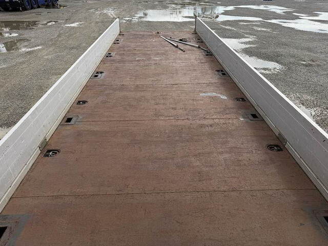 日野プロフィアクレーン3段大型（10t）[写真10]