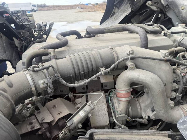 日野プロフィアクレーン3段大型（10t）[写真16]