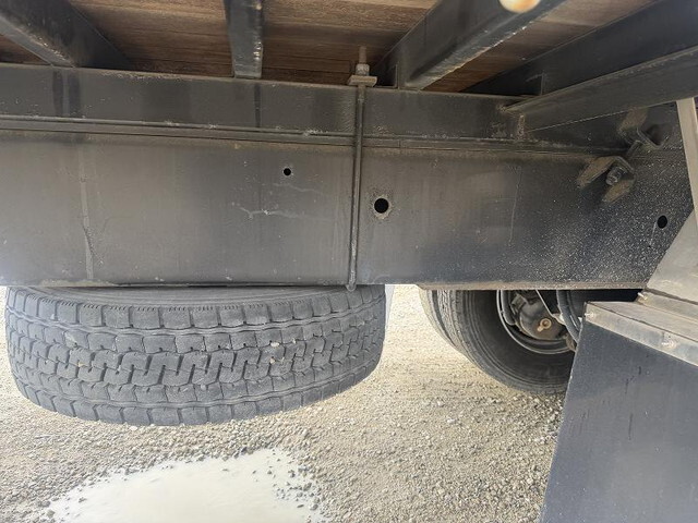 日野プロフィアクレーン3段大型（10t）[写真23]