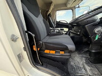 日野プロフィアクレーン3段大型（10t）[写真33]