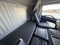 日野プロフィアクレーン3段大型（10t）[写真37]