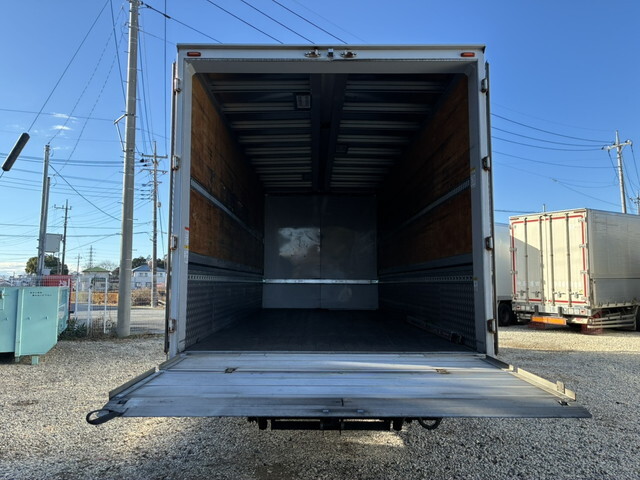 日野レンジャーアルミウイング中型（4t）[写真14]