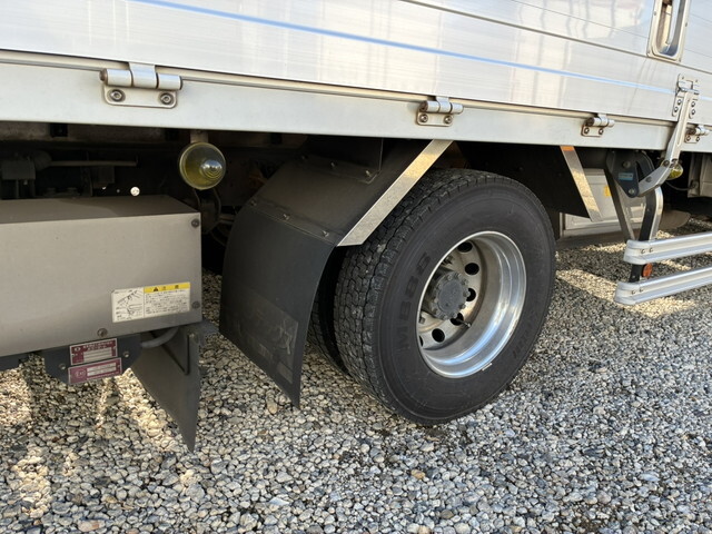 日野レンジャーアルミウイング中型（4t）[写真28]