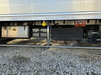 いすゞフォワード冷凍車（冷蔵車）中型（4t）[写真27]