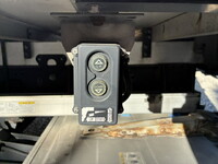 いすゞフォワード冷凍車（冷蔵車）中型（4t）[写真31]