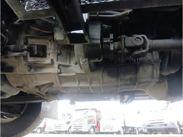 日野デュトロパッカー車（塵芥車）小型（2t・3t）[写真17]