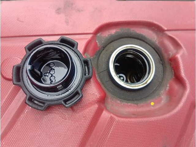 日野デュトロパッカー車（塵芥車）小型（2t・3t）[写真22]