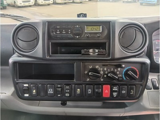 日野デュトロパッカー車（塵芥車）小型（2t・3t）[写真27]