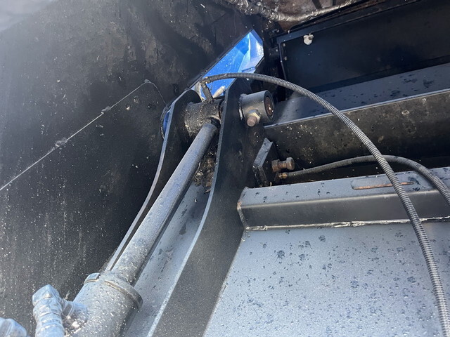 日野デュトロパッカー車（塵芥車）小型（2t・3t）[写真10]