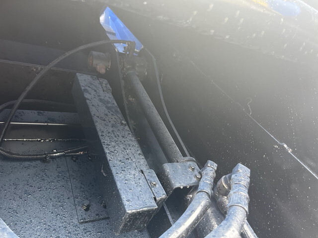 日野デュトロパッカー車（塵芥車）小型（2t・3t）[写真11]