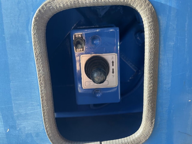 UDトラックスコンドルパッカー車（塵芥車）中型（4t）[写真29]