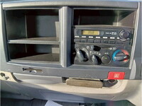 いすゞエルフ高所作業車小型（2t・3t）[写真13]