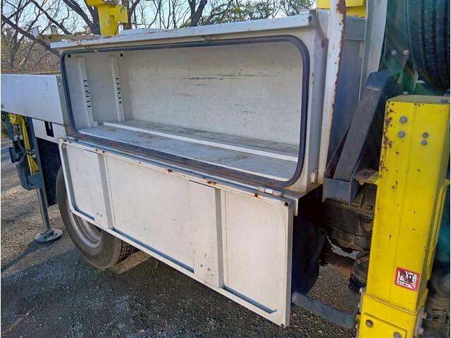 いすゞエルフ高所作業車小型（2t・3t）[写真29]