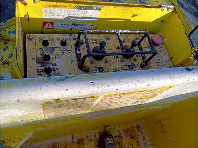 いすゞエルフ高所作業車小型（2t・3t）[写真36]