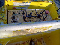 いすゞエルフ高所作業車小型（2t・3t）[写真37]