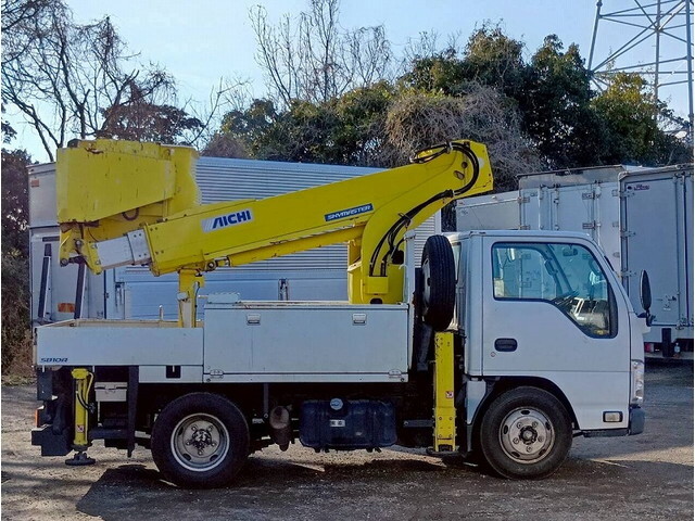 いすゞエルフ高所作業車小型（2t・3t）[写真07]