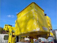 いすゞエルフ高所作業車小型（2t・3t）[写真10]