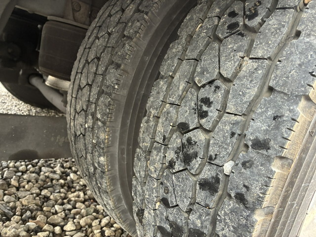 日野レンジャーアルミバン中型（4t）[写真15]