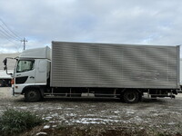 日野レンジャーアルミバン中型（4t）[写真06]