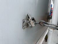 日野レンジャー冷凍車（冷蔵車）中型（4t）[写真12]