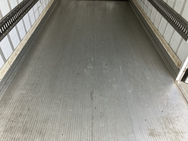 日野レンジャー冷凍車（冷蔵車）中型（4t）[写真15]