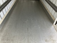 日野レンジャー冷凍車（冷蔵車）中型（4t）[写真16]