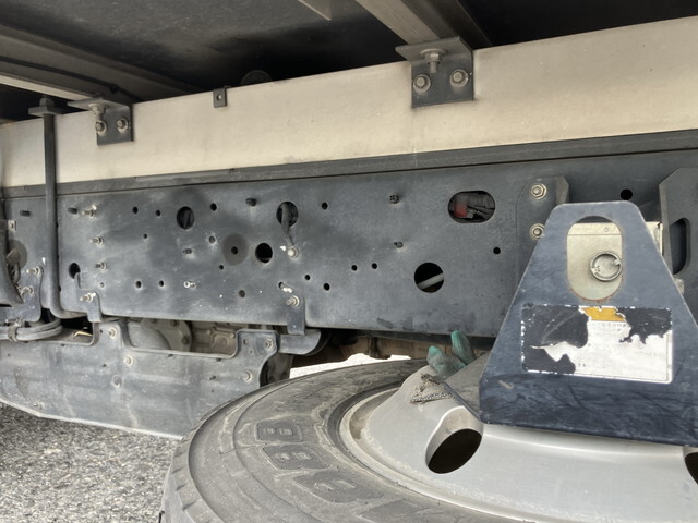 日野レンジャー冷凍車（冷蔵車）中型（4t）[写真24]