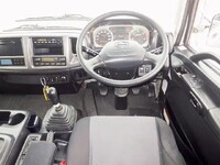 日野レンジャー冷凍車（冷蔵車）中型（4t）[写真12]