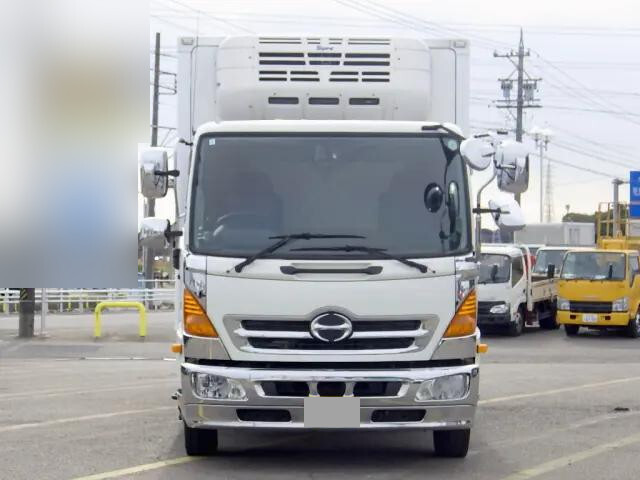 日野レンジャー冷凍車（冷蔵車）中型（4t）[写真03]