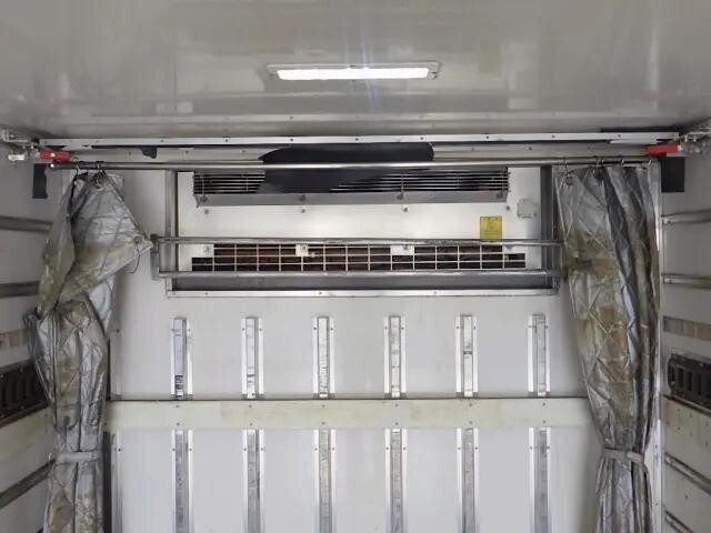 日野レンジャー冷凍車（冷蔵車）中型（4t）[写真30]