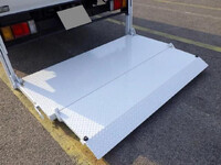 いすゞエルフダブルキャブ（Wキャブ）小型（2t・3t）[写真35]