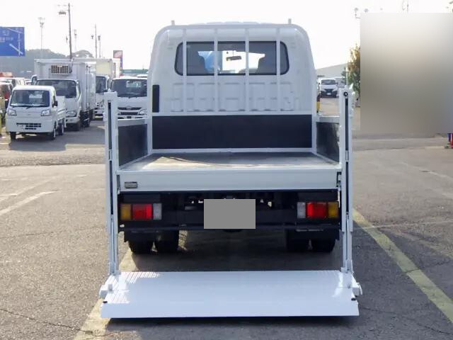 いすゞエルフダブルキャブ（Wキャブ）小型（2t・3t）[写真35]