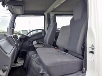 いすゞエルフダブルキャブ（Wキャブ）小型（2t・3t）[写真12]