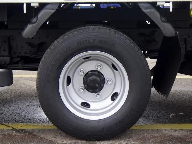 いすゞエルフダブルキャブ（Wキャブ）小型（2t・3t）[写真19]