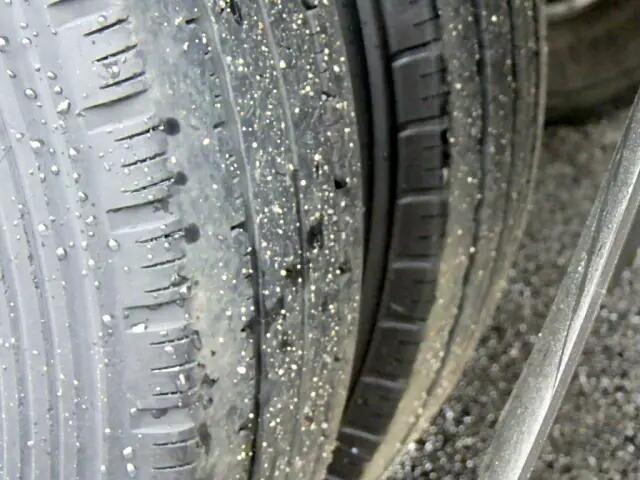 いすゞエルフダブルキャブ（Wキャブ）小型（2t・3t）[写真20]