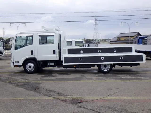 いすゞエルフダブルキャブ（Wキャブ）小型（2t・3t）[写真08]