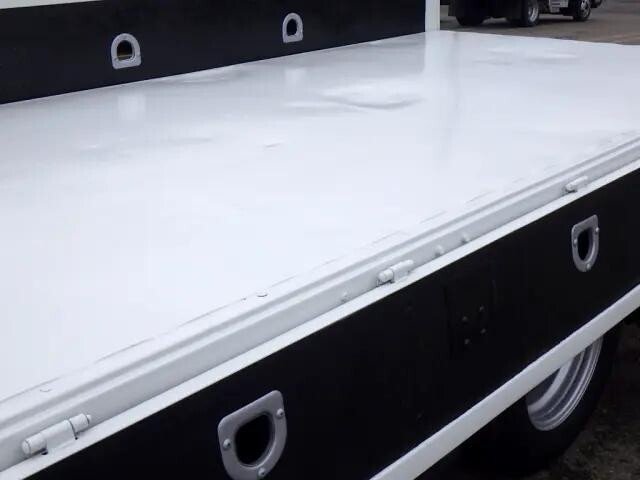 いすゞエルフダブルキャブ（Wキャブ）小型（2t・3t）[写真09]