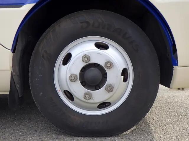 三菱ふそうローザマイクロバス[写真23]