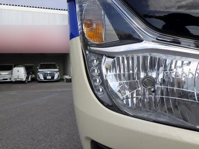 三菱ふそうローザマイクロバス[写真27]