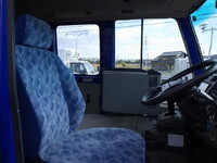 三菱ふそうローザマイクロバス[写真09]