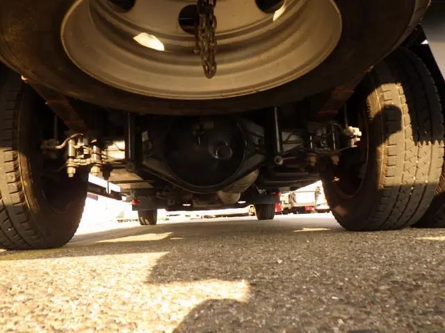 三菱ふそうキャンタークレーン5段小型（2t・3t）[写真22]