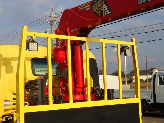 三菱ふそうキャンタークレーン5段小型（2t・3t）[写真08]