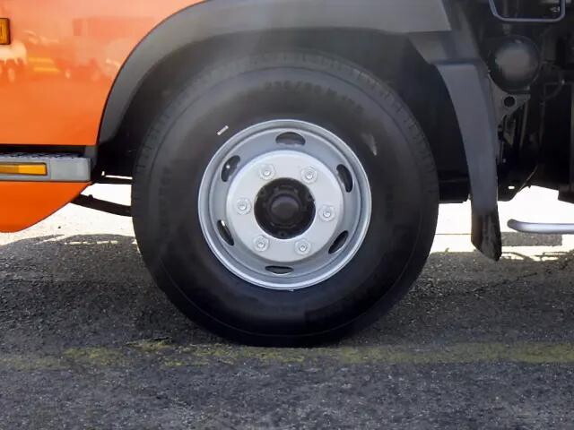 日野レンジャーアルミブロック中型（4t）[写真27]