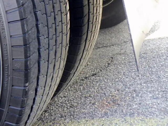 日野レンジャーアルミブロック中型（4t）[写真29]