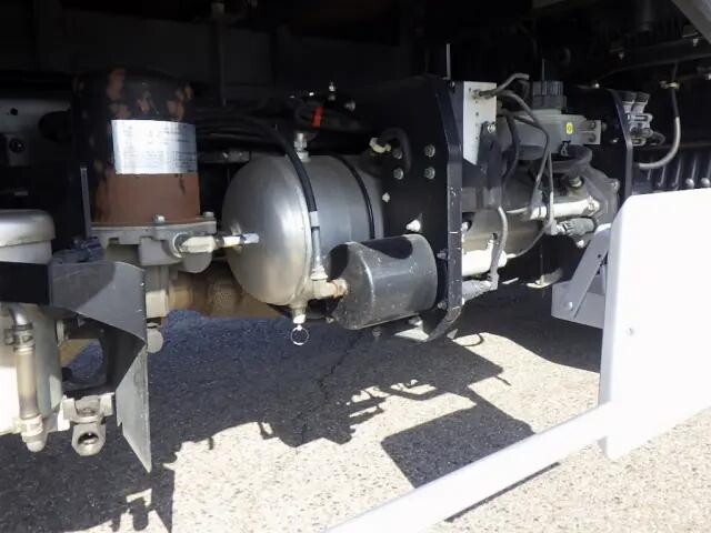 日野レンジャーアルミブロック中型（4t）[写真39]