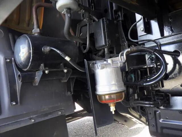 日野レンジャーアルミブロック中型（4t）[写真40]