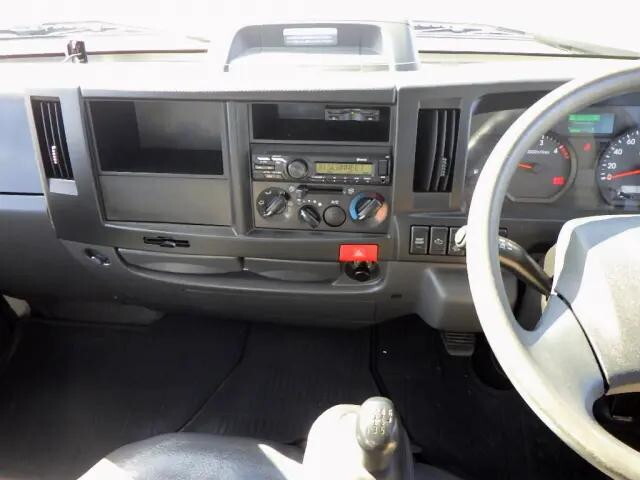 いすゞエルフダンプ小型（2t・3t）[写真09]